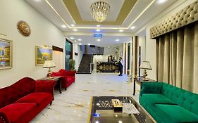 Shalimar Hotel